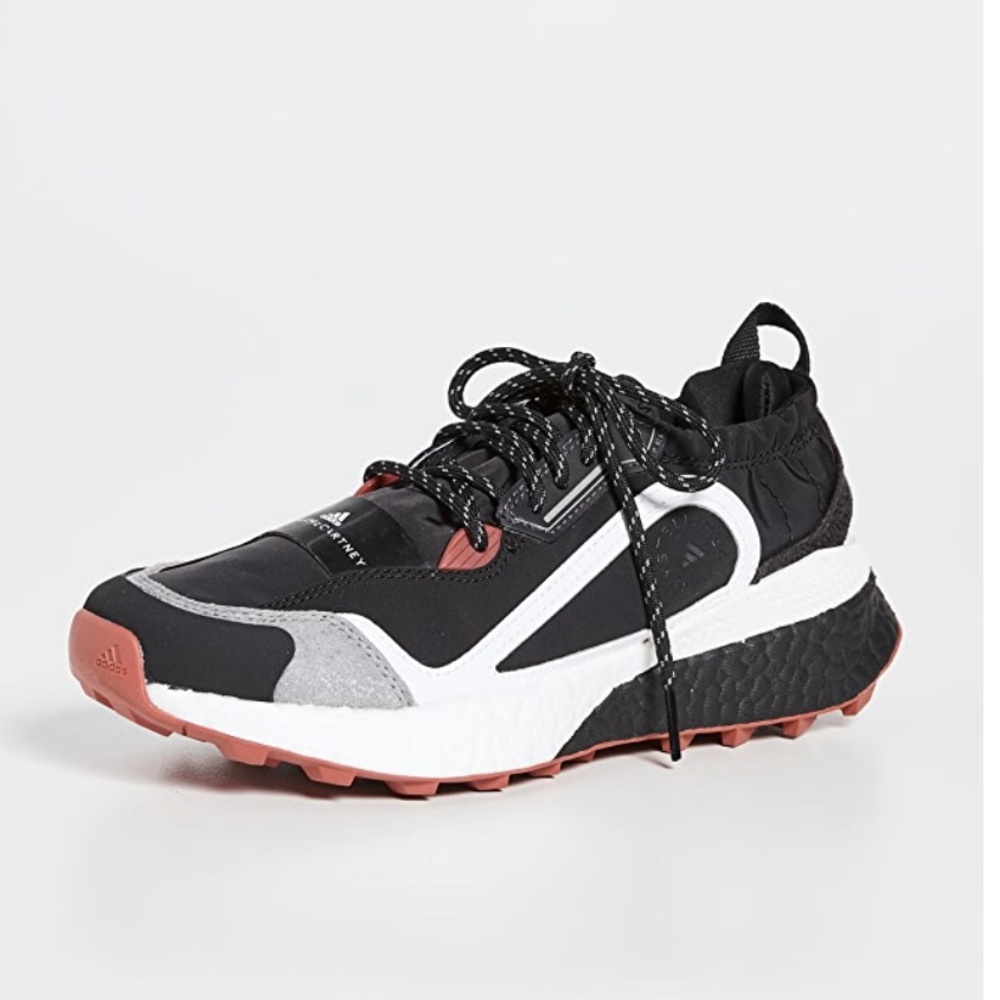 adidas by Stella McCartney
Asmc Outdoorboost 2.0 Cold.Rdy Sneakers US 7/8